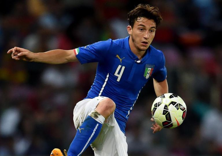 Darmian ha collezionato 33 presenze nell'ultima stagione per una media voto del 6,12