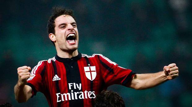 Bonaventura esulta dopo un goal col Milan