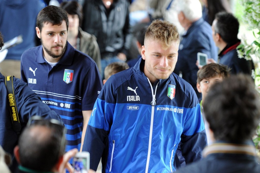 Destro-immobile