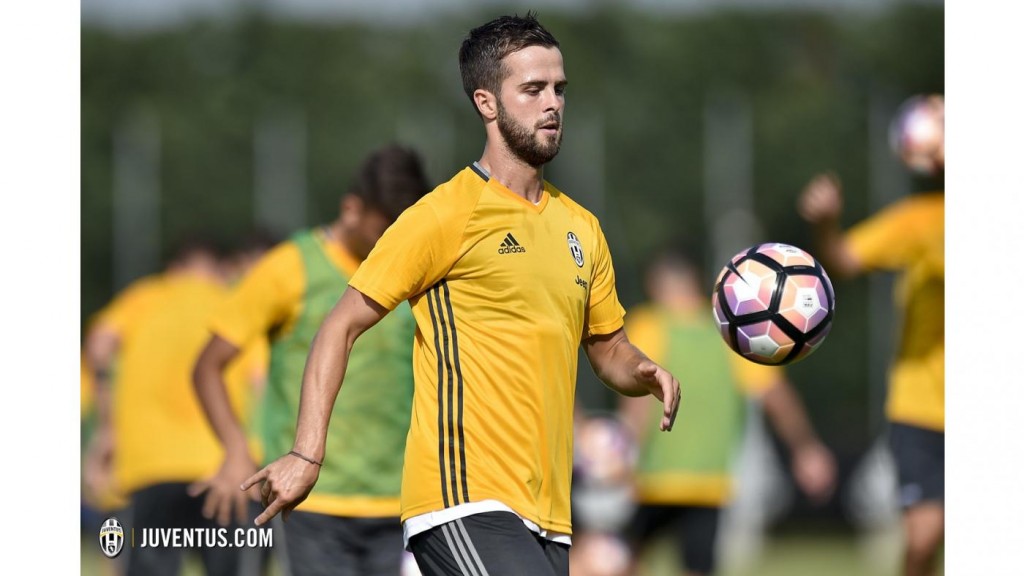 pjanic-juventus