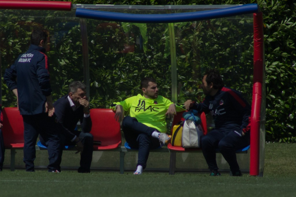 destro panchina