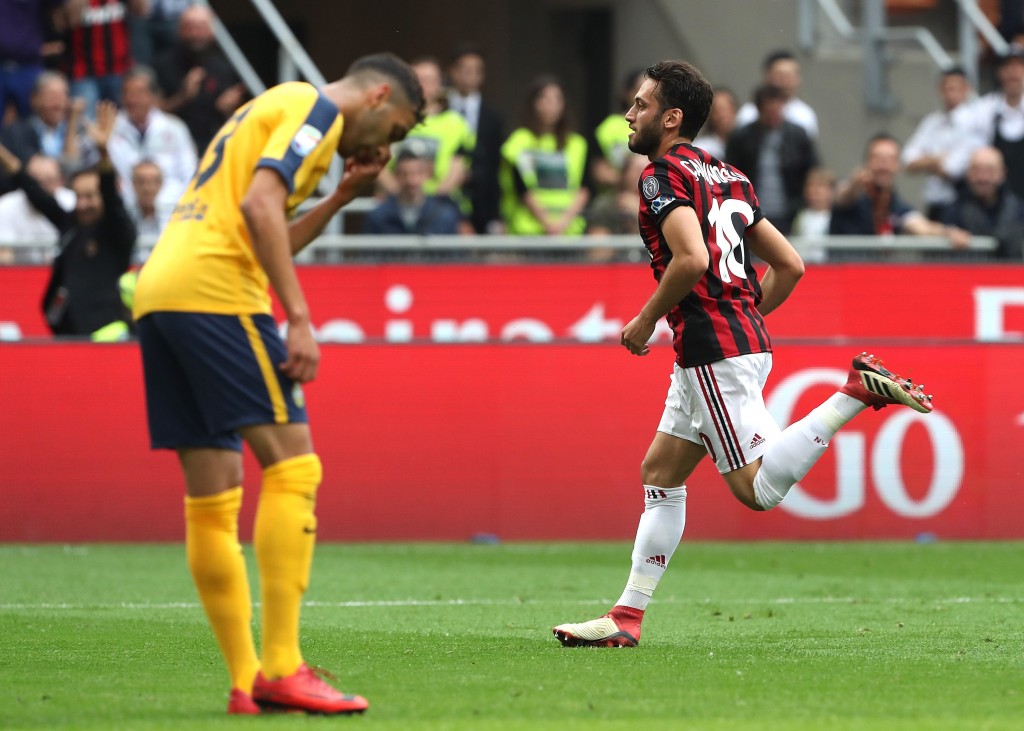 AC Milan v Hellas Verona FC - Serie A