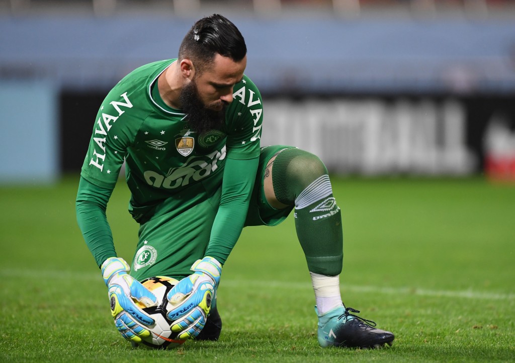 Urawa Red Diamonds v Chapecoense - Suruga Bank Championship