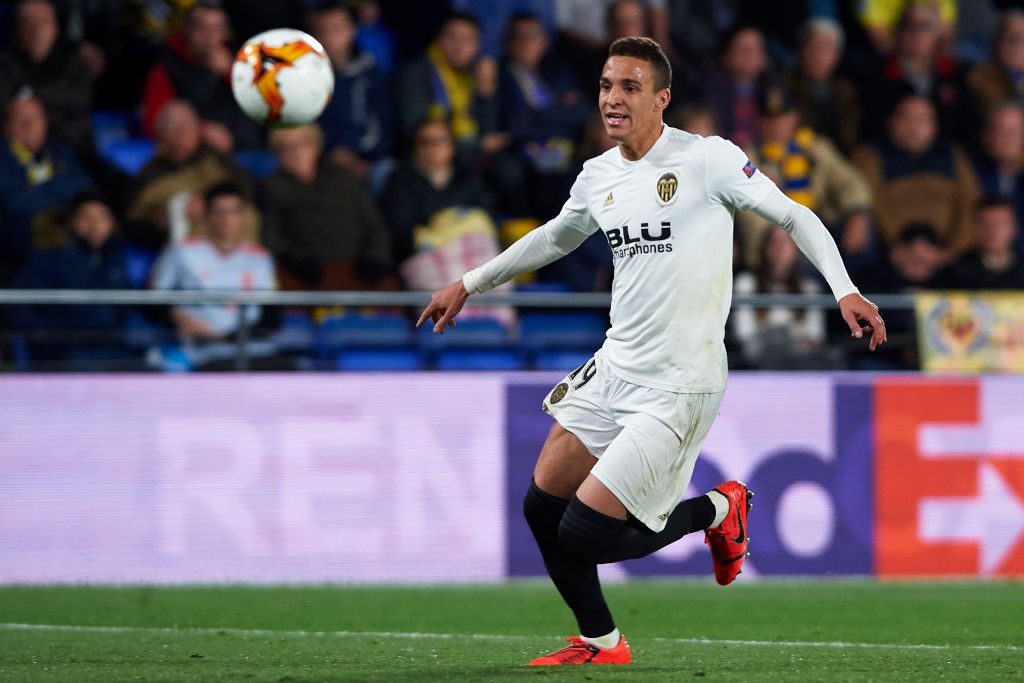 Calciomercato Napoli, vicino Rodrigo: al via la trattativa con il Valencia