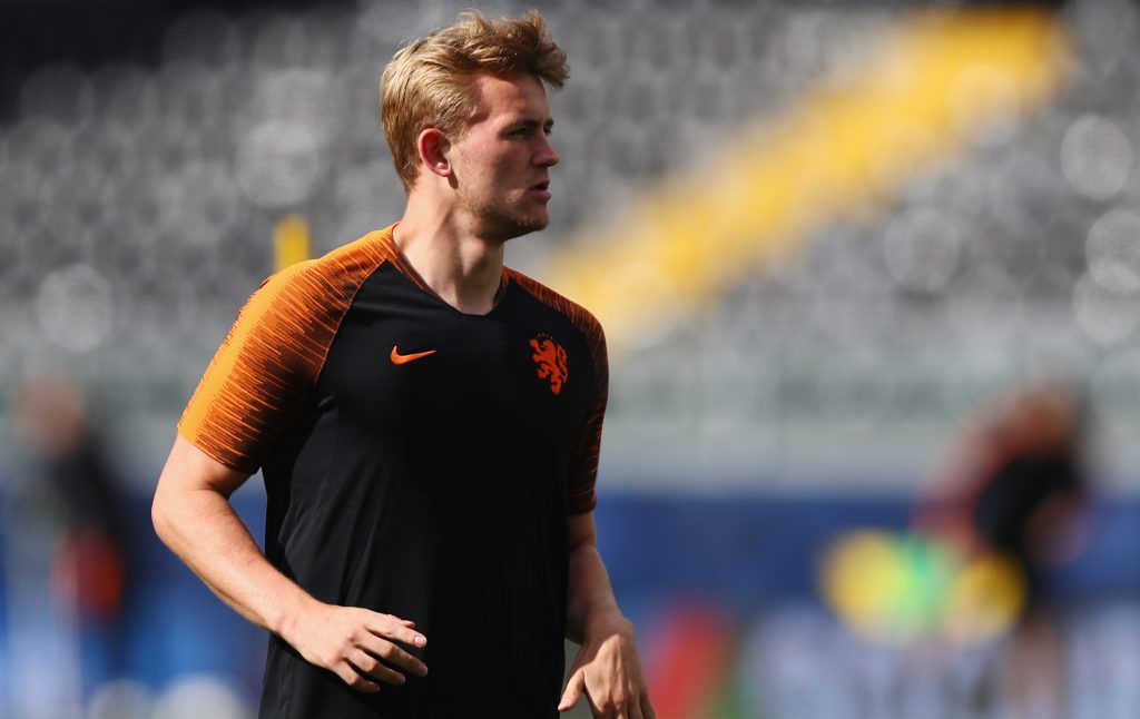 de-ligt