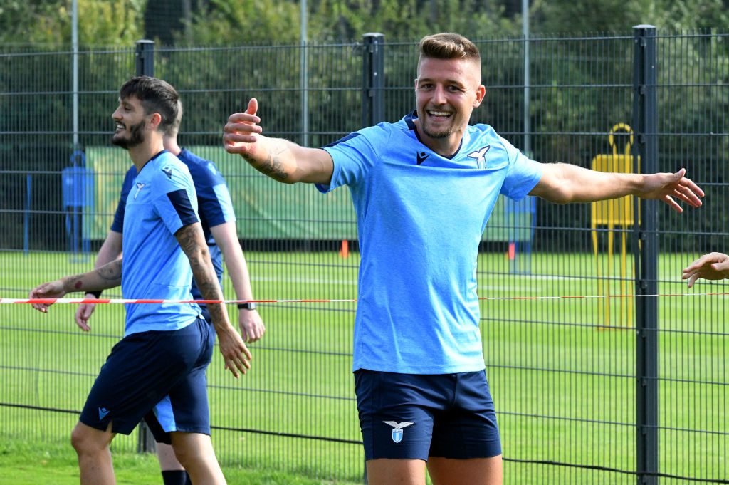 Lazio: Milinkovic in gruppo, Lazzari corre verso il recupero
