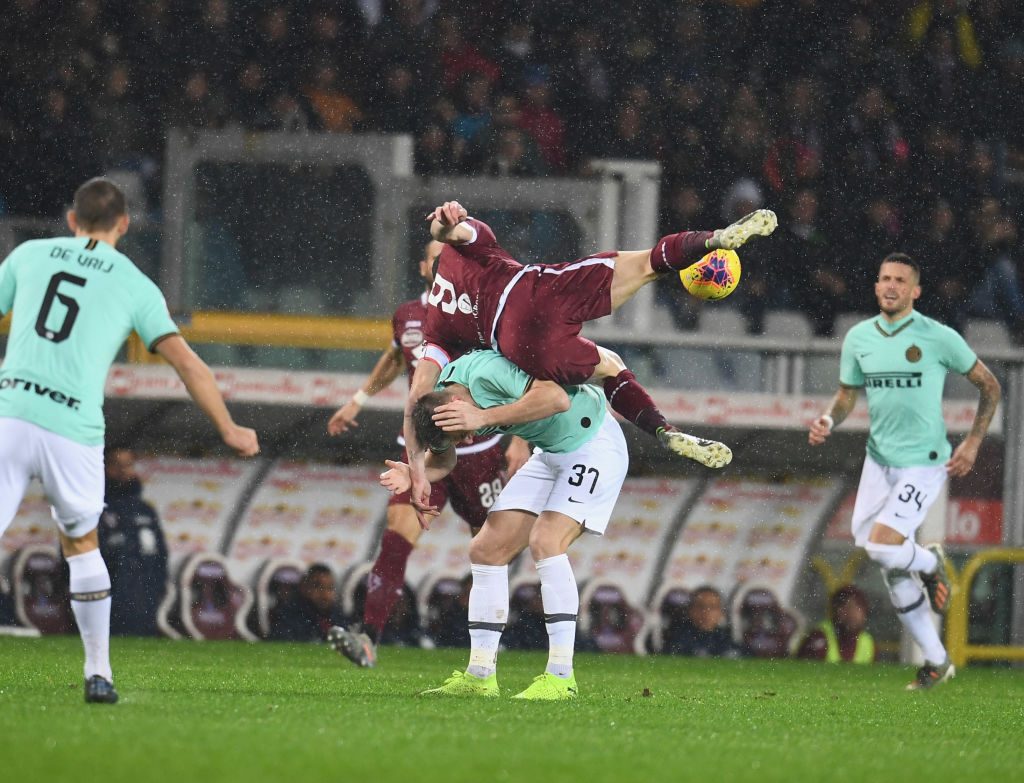 Torino, infortunio Belotti: il gallo esce dopo appena 10 minuti