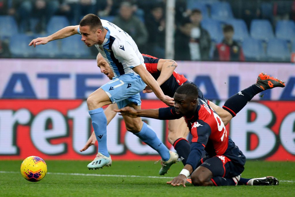 Pagelle Genoa - Lazio 2-3: i rossoblu tentano la rimonta ma vincono gli ospiti - Voti Fantacalcio