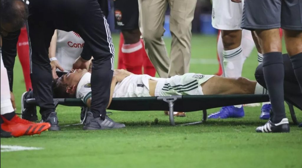 Hirving Lozano Messico infortunio 1