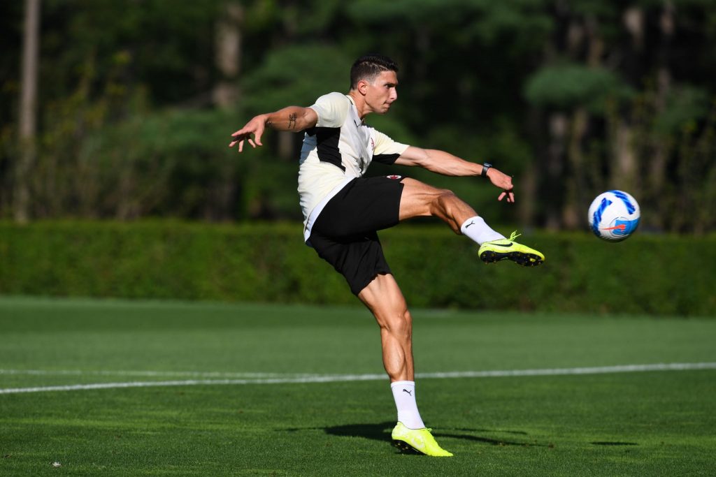 Mattia Caldara Milan