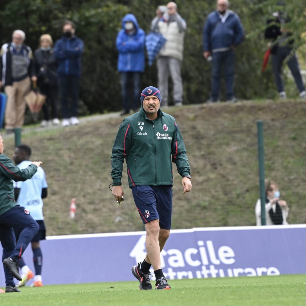 Sinisa Mihajlovic Bologna 2