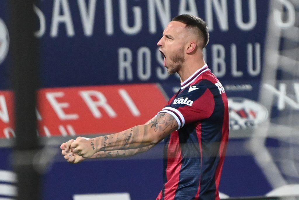 Marko Arnautovic Bologna esultanza