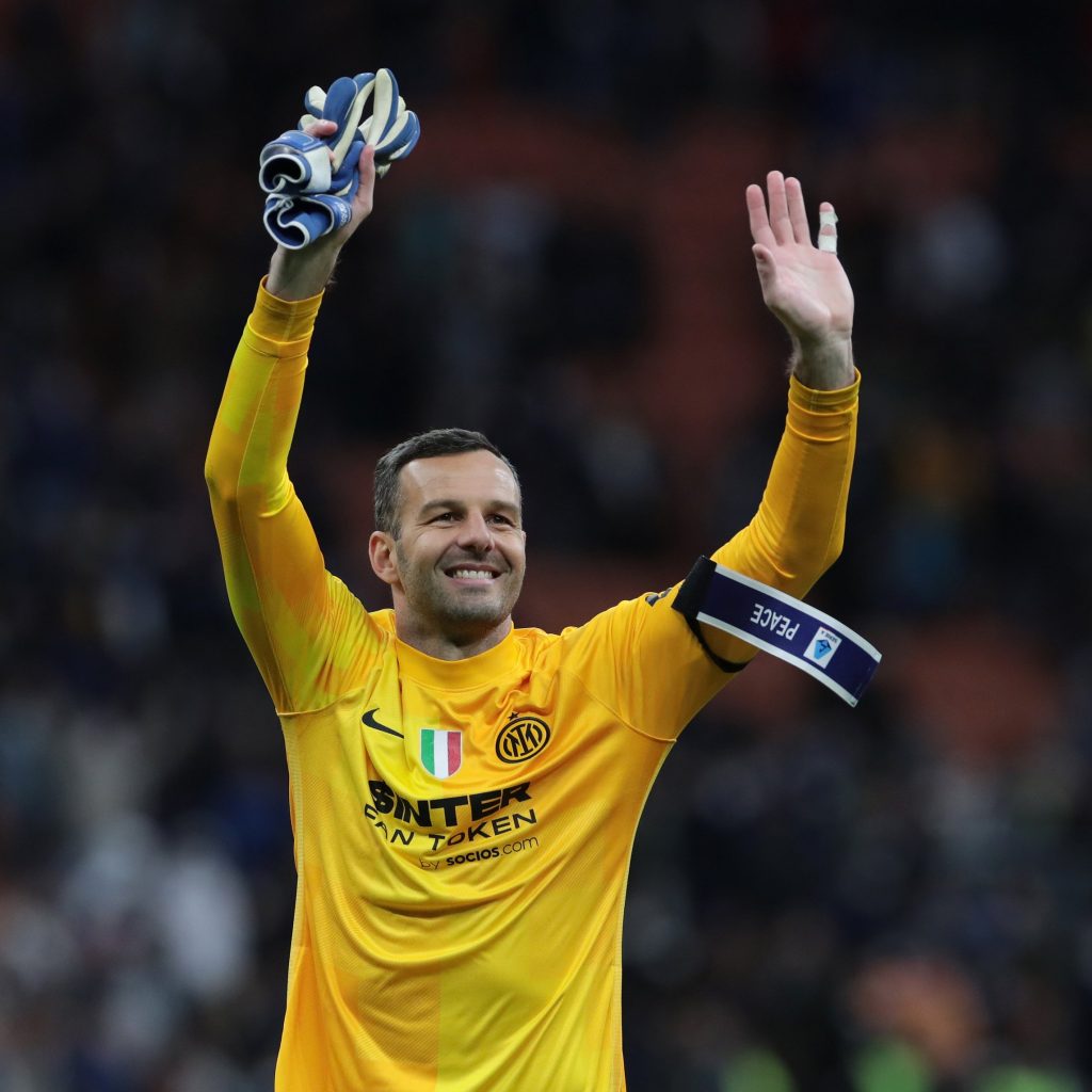 Samir Handanovic Inter 4