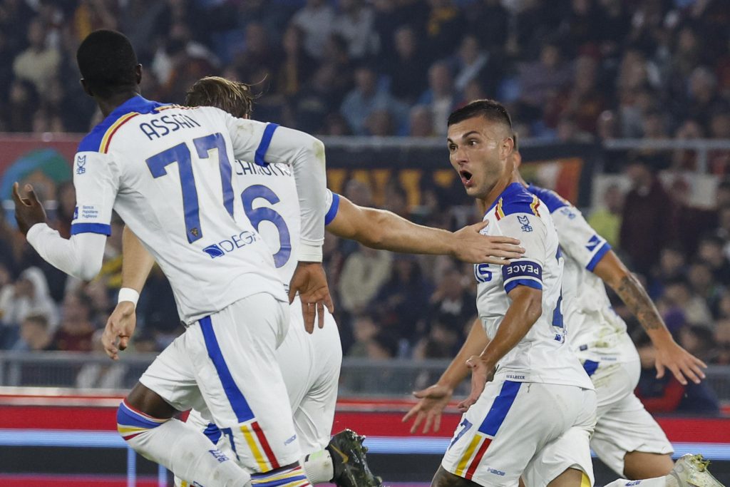 Gabriel Strefezza Lecce celebration 1