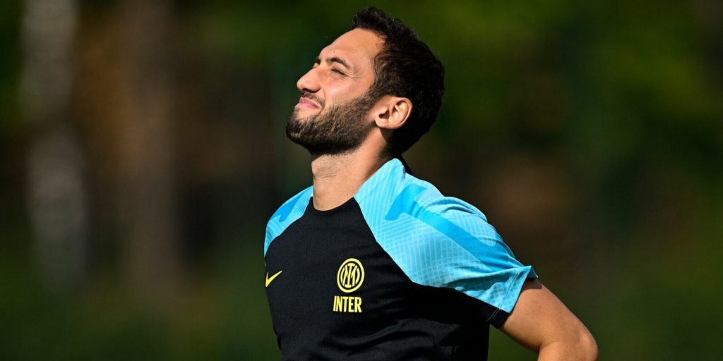 Hakan Calhanoglu Inter