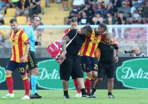 Alexis Blin Lecce injury