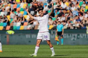 Martinez Quarta Fiorentina celebration