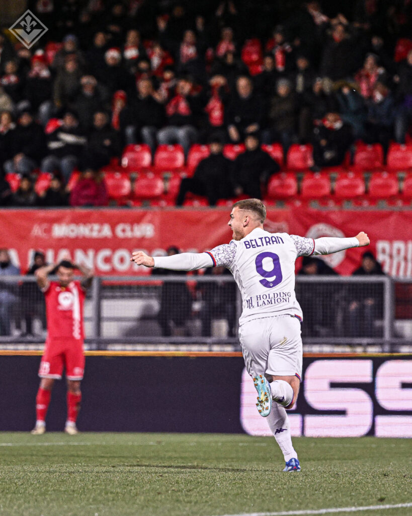 Lucas Beltran Fiorentina celebration 2