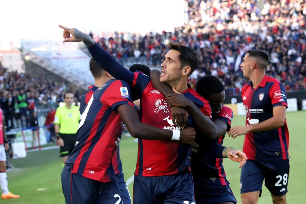 Nicolas Viola Cagliari celebration 1