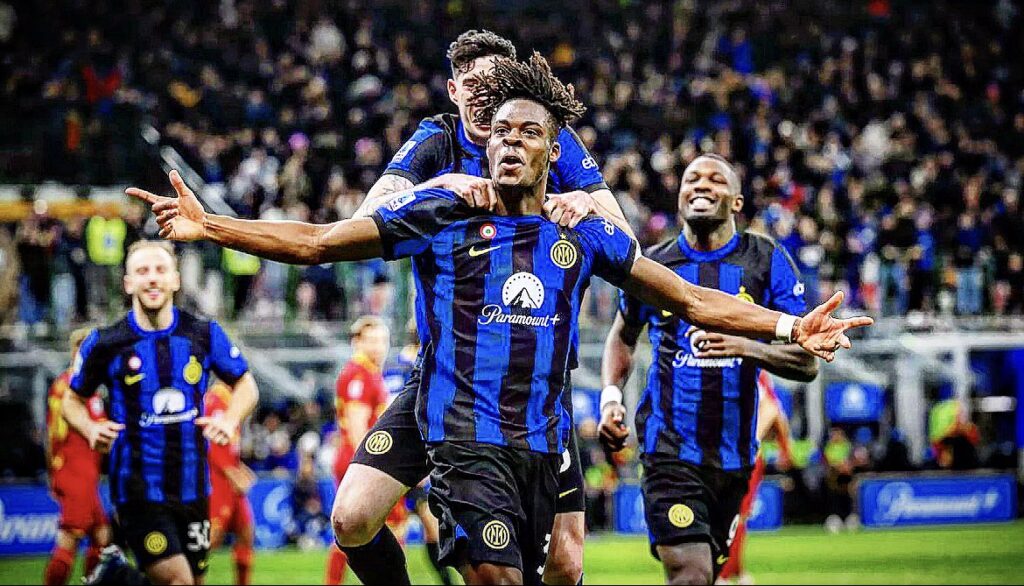 Yann Bisseck Inter celebration 1