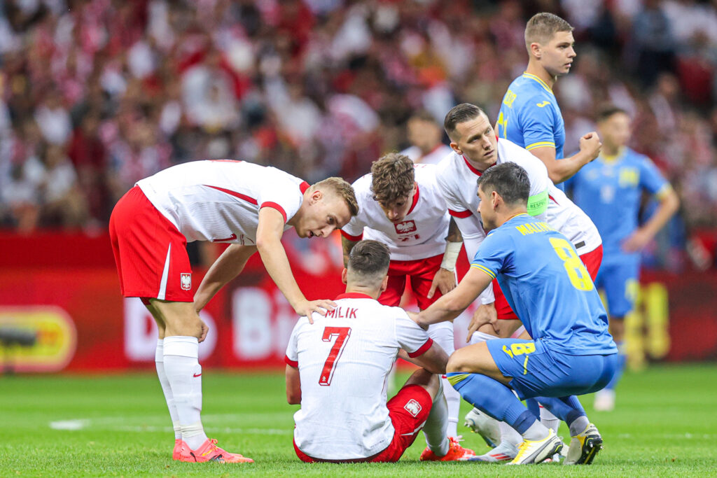 Arkadiusz Milik Poland injury