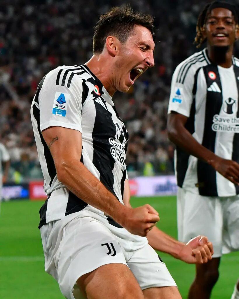 Andrea Cambiaso Juventus celebration 1