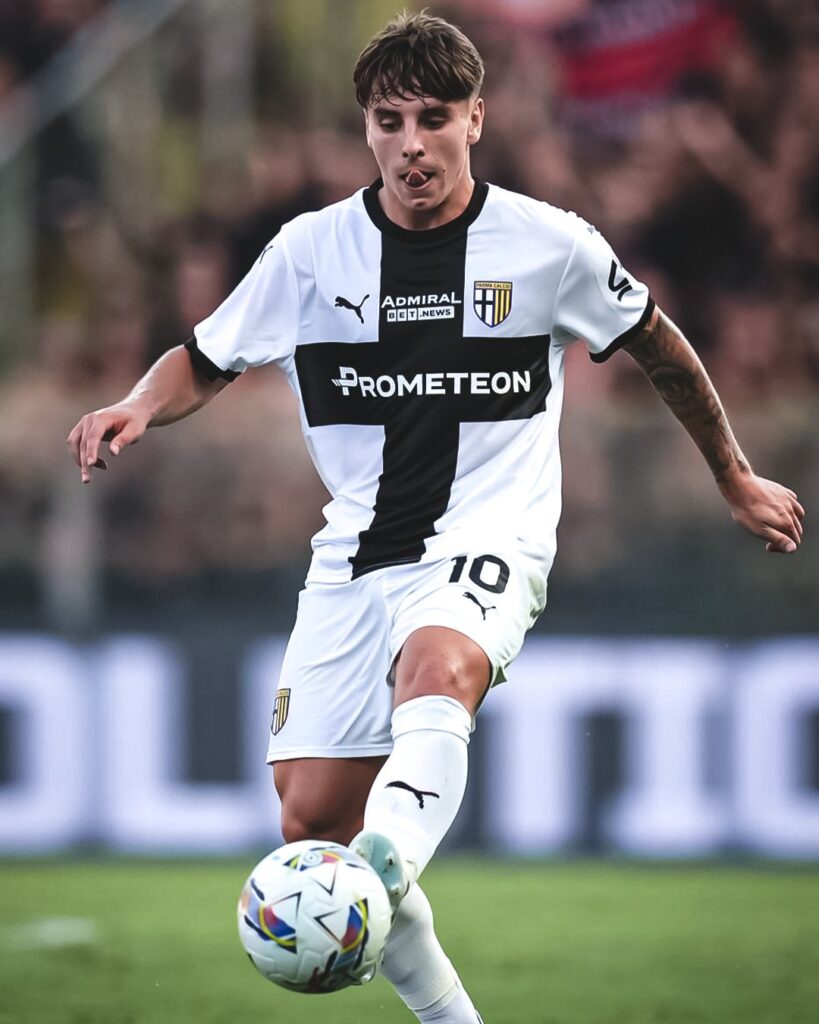 Adrian Bernabé Parma