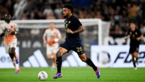 Douglas Luiz Juventus