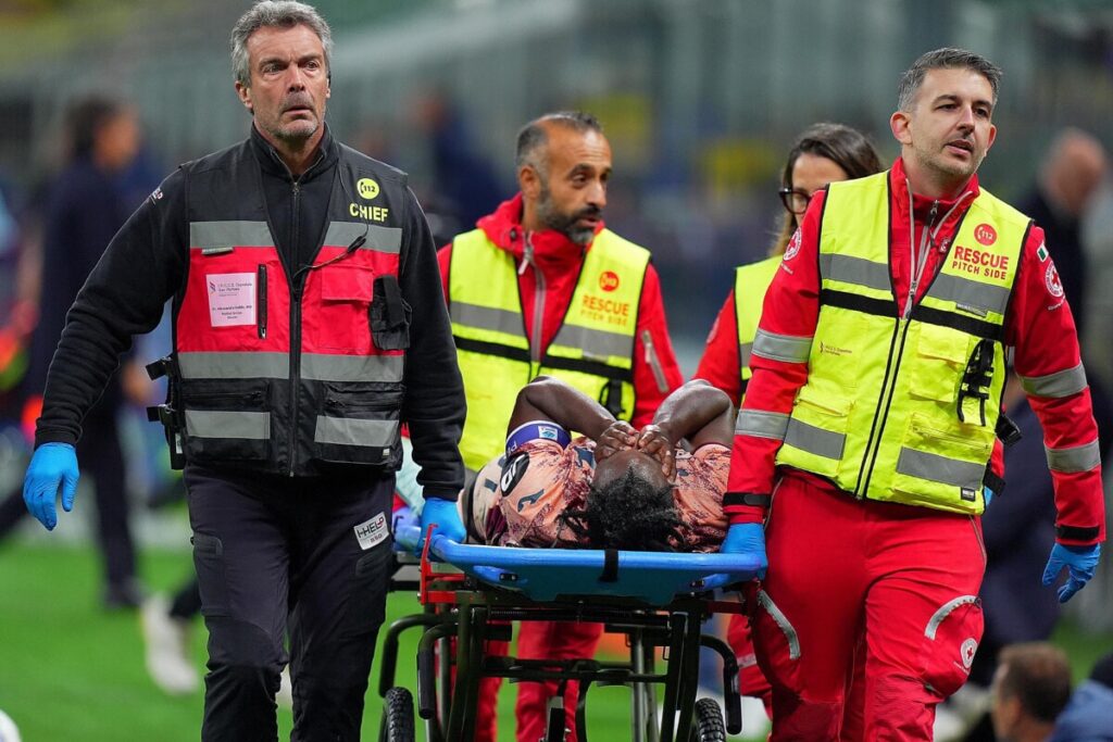 Duvan Zapata Torino injury 1