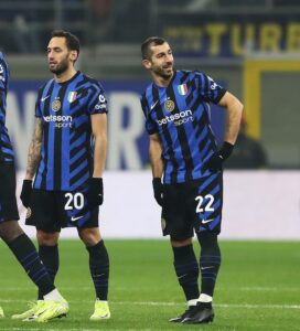 Henrikh Mkhitaryan Hakan Calhanoglu Inter