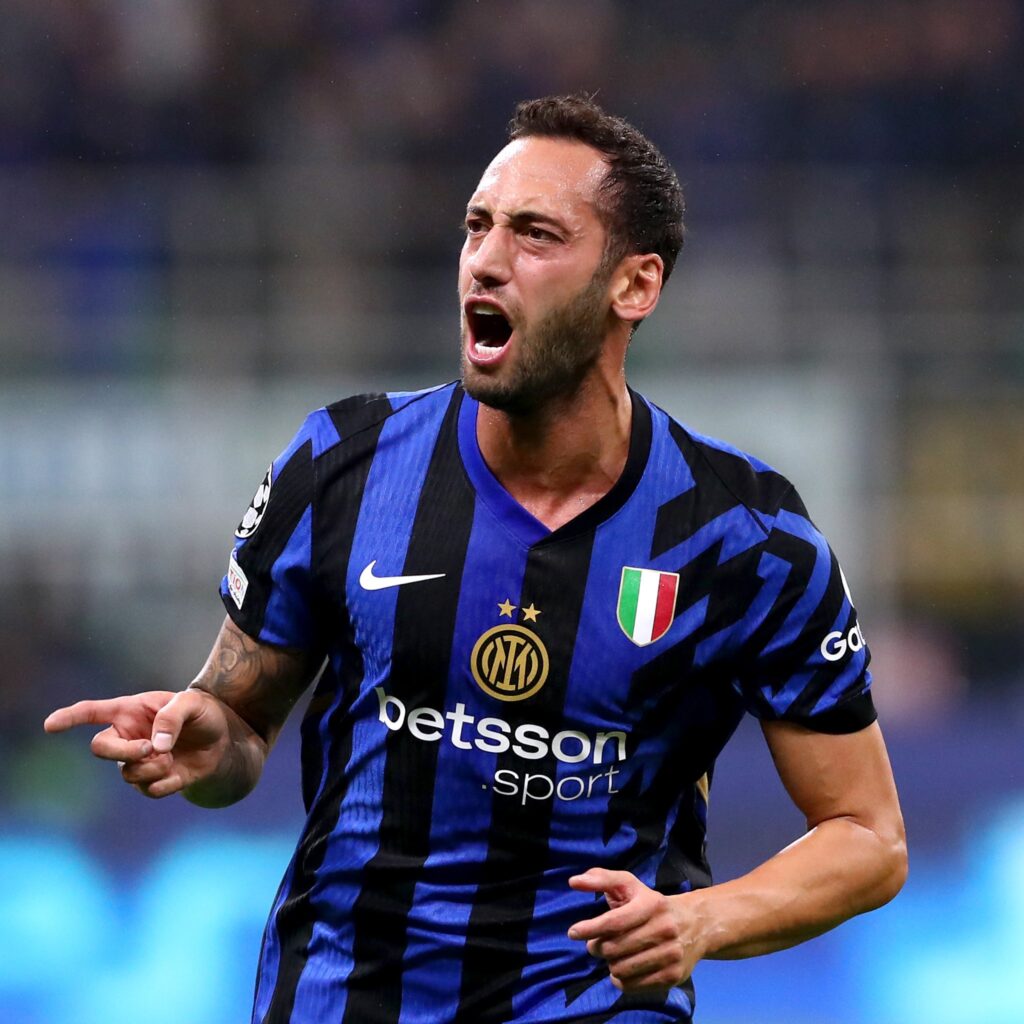 Hakan Calhanoglu Inter 1