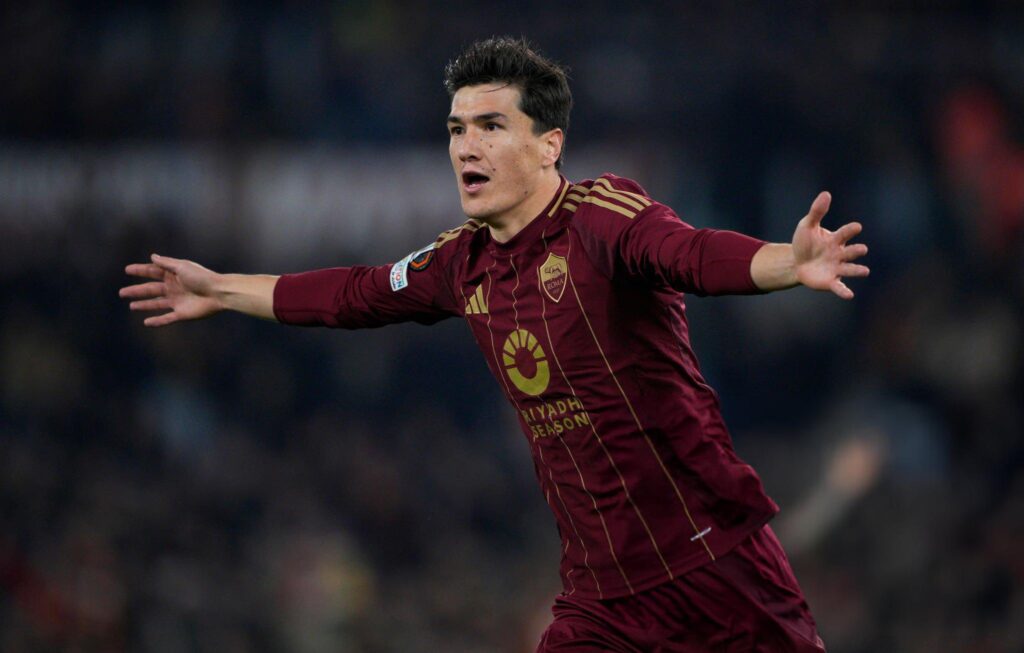 Eldor Shomurodov Roma