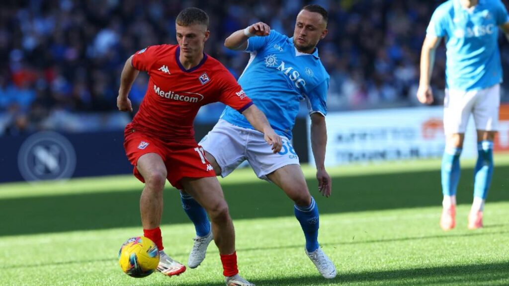 Stanislav Lobotka Napoli duel