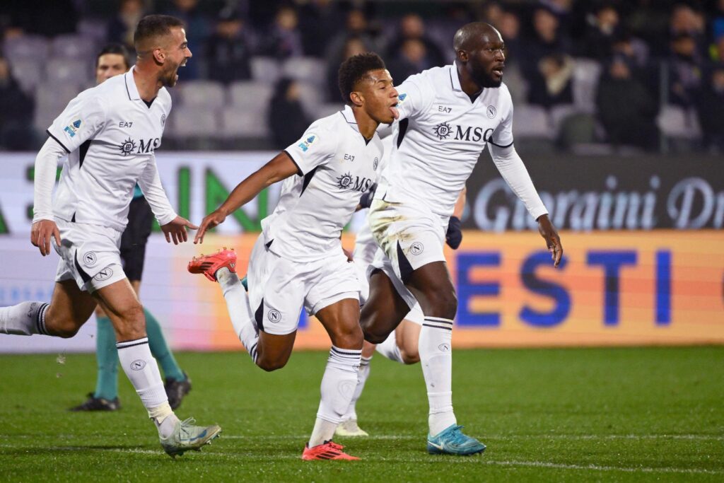 David Neres Napoli celebration